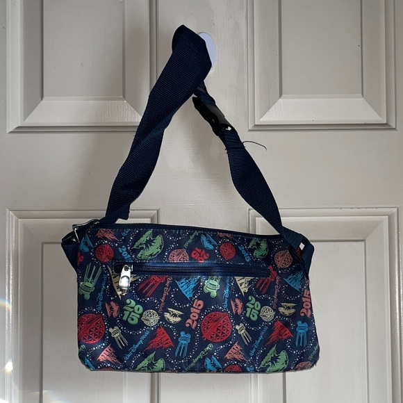 Colorful Patterned Shoulder Bag - Picture 2 of 3
